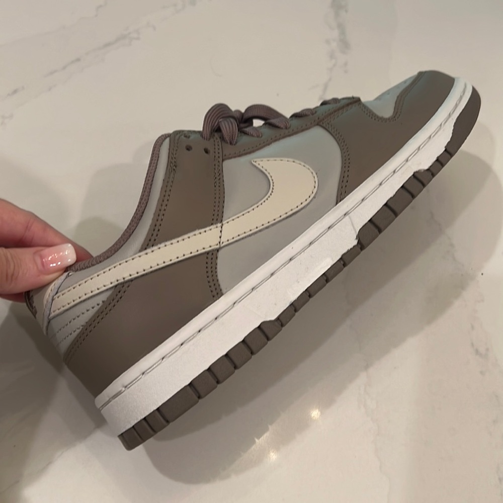 Nike Dunk Low Moon Fossil Size 8W | 6.5M FD0792-001 Authentic NIB read - Picture 14 of 16